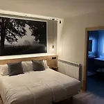 Els Encantats Hotell 3*