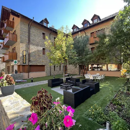 Els Encantats Hotel 3*