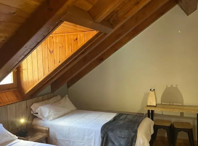 Hotell Els Encantats